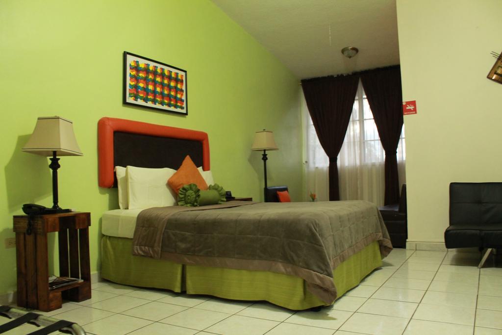 Hotel Casa Las Lomas Tegucigalpa Buitenkant foto